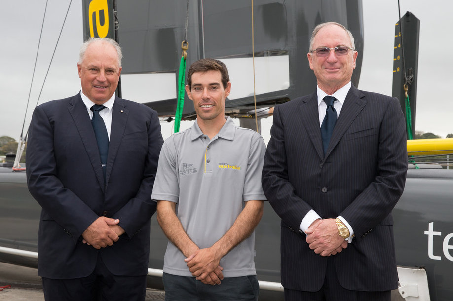 Aus für Team Australia: Teamchef Ian Murray, Skipper Mathew Belcher und Finanzier Sandy Oatley (v.l.). Foto: Andrea Francolini/Team Australia