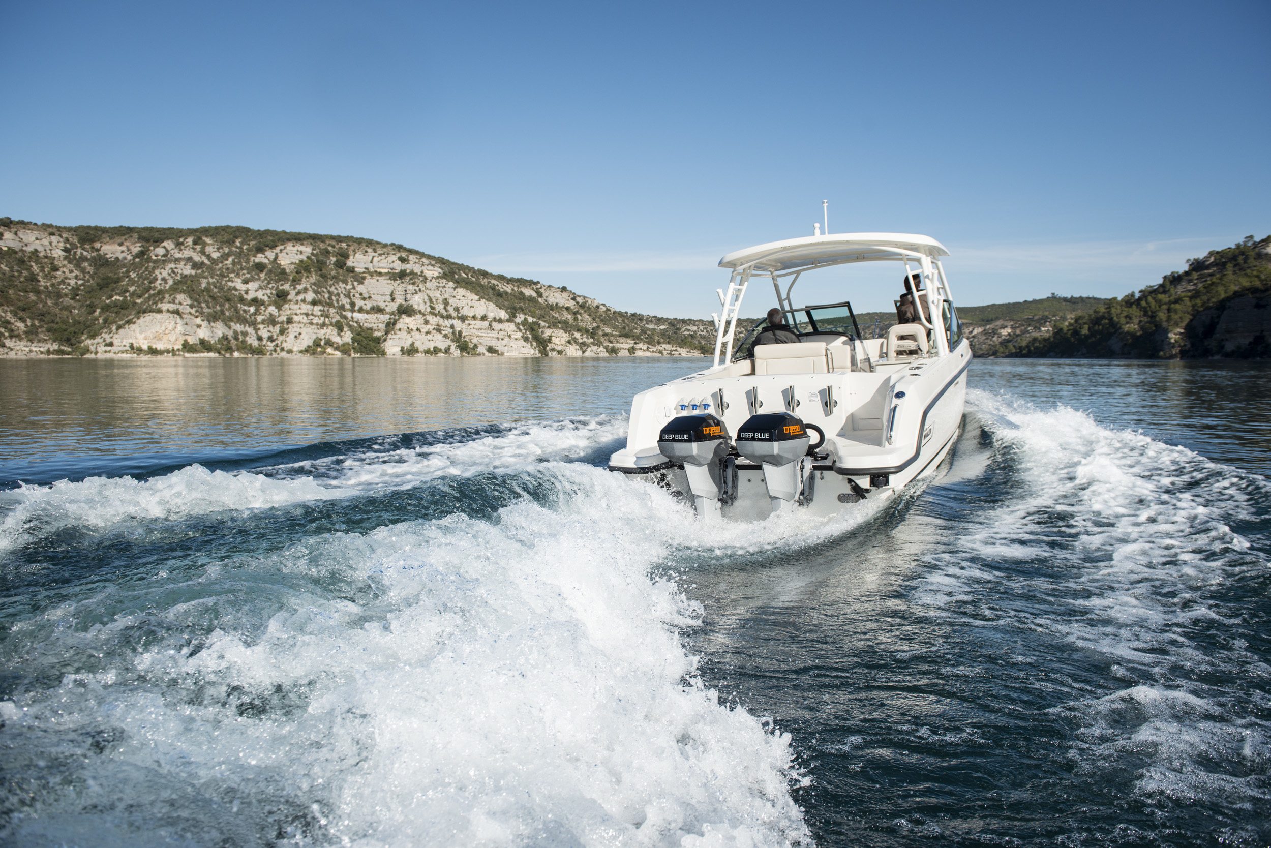 Torqeedo bietet auch Systeme für die Doppelmotorisierung 